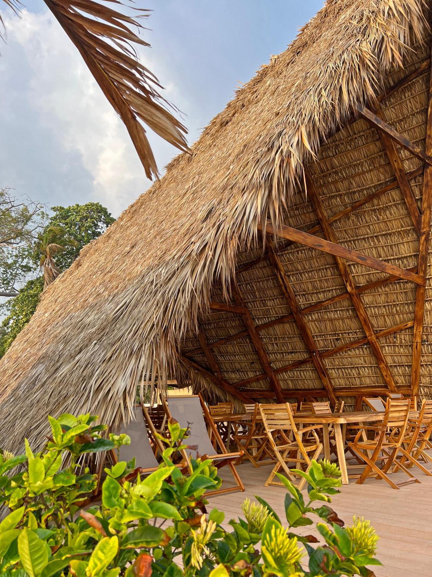Almare Zonte - Beachfront Glamping Hotel 埃尔蒙特 外观 照片