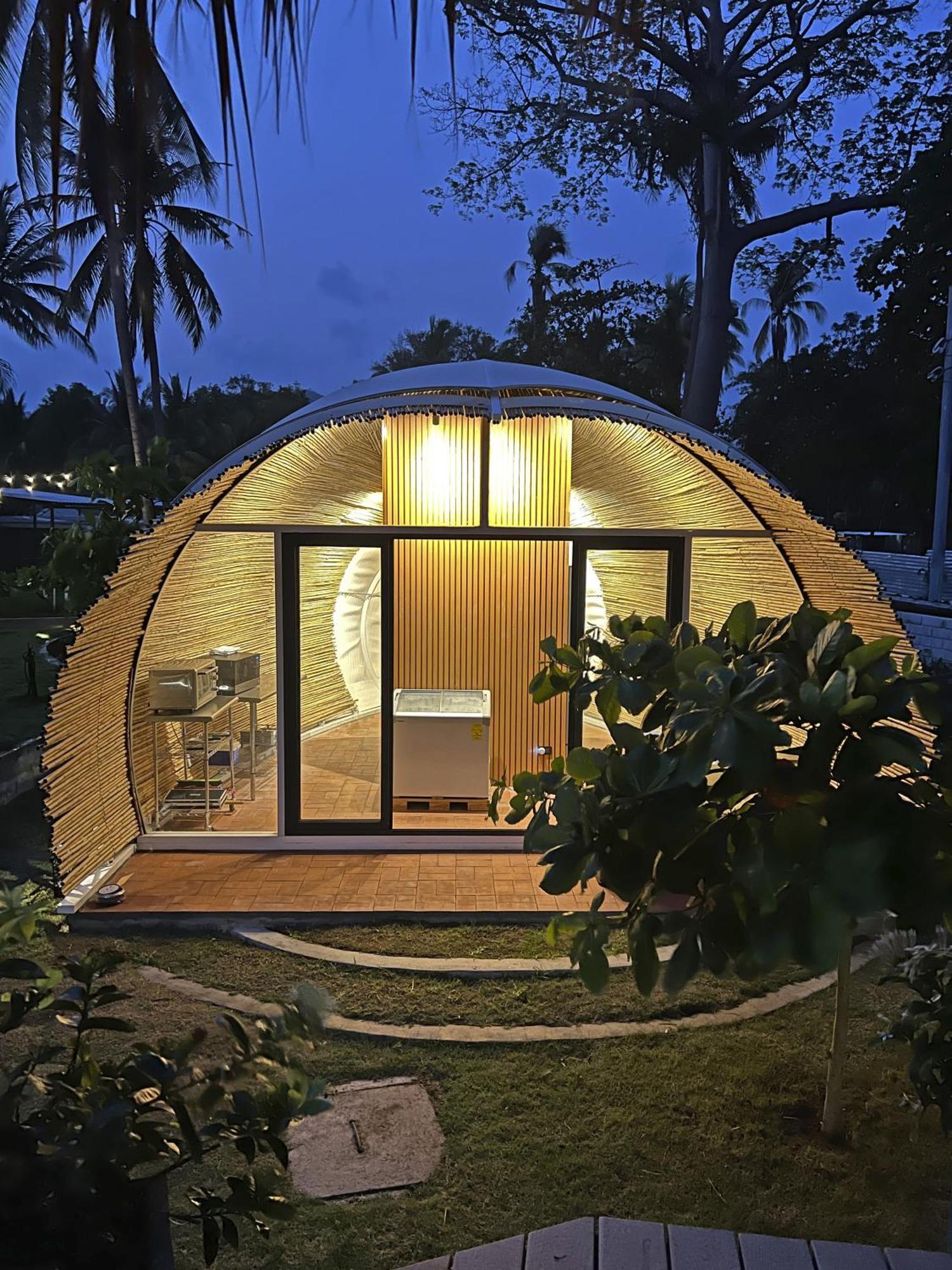 Almare Zonte - Beachfront Glamping Hotel 埃尔蒙特 外观 照片
