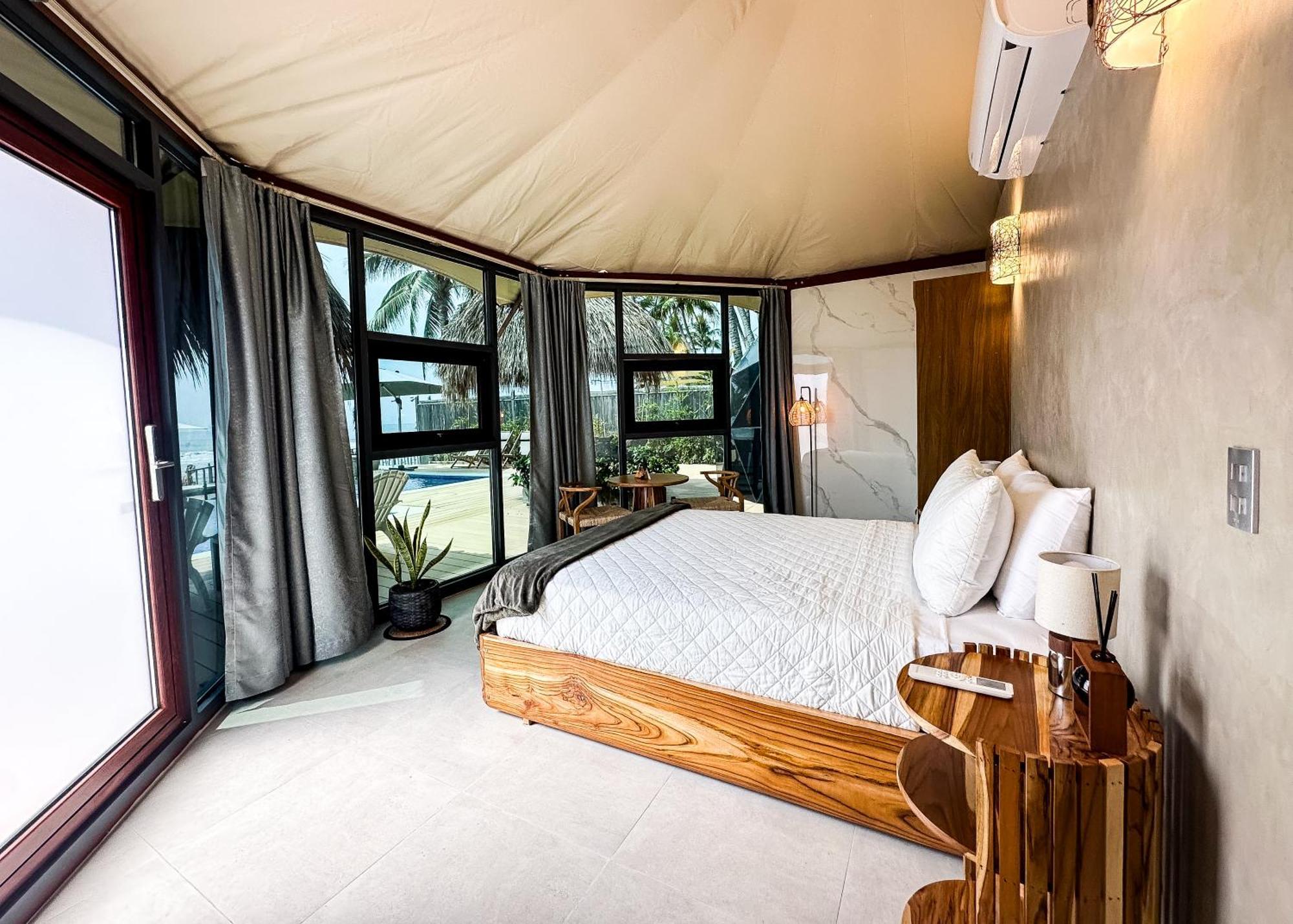 Almare Zonte - Beachfront Glamping Hotel 埃尔蒙特 外观 照片